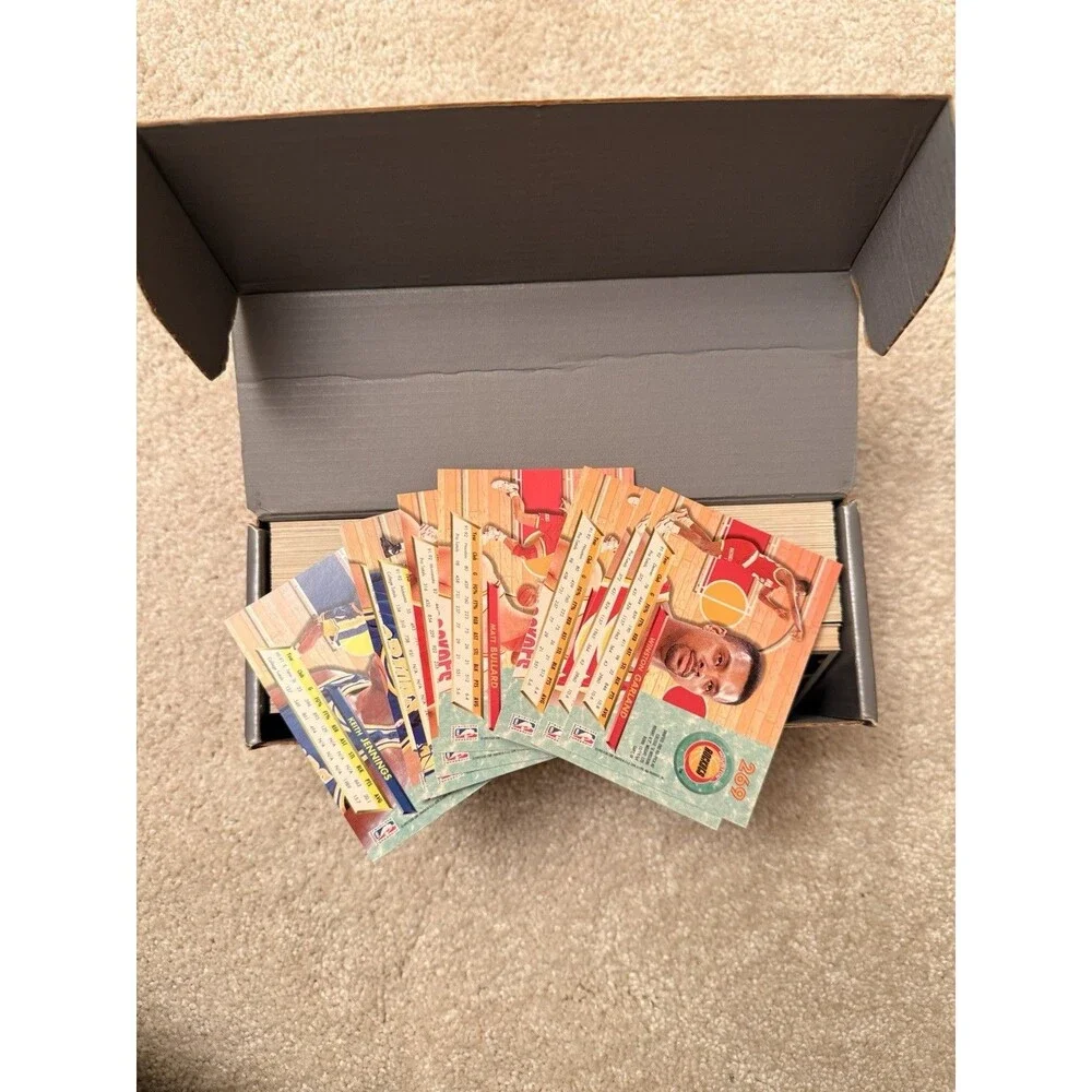 Upper Deck 1991-92 Locker Series NBA Basketball Card Box 84 Cards Michael Jordan